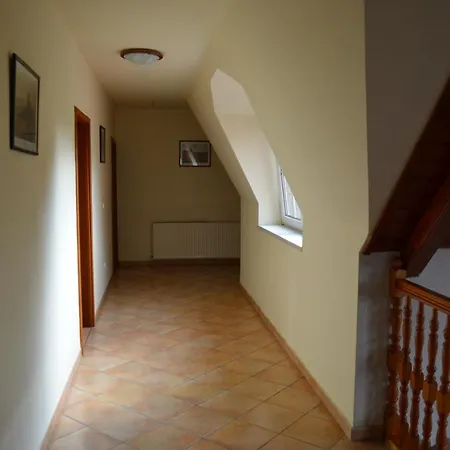 Bekasto Panzio Bed & Breakfast *