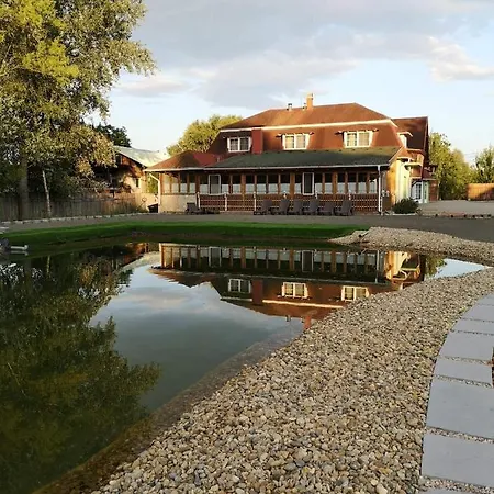 Békástó *